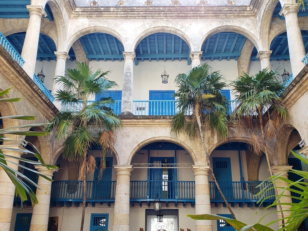 Palacio de la Artesania | habana | Cuba